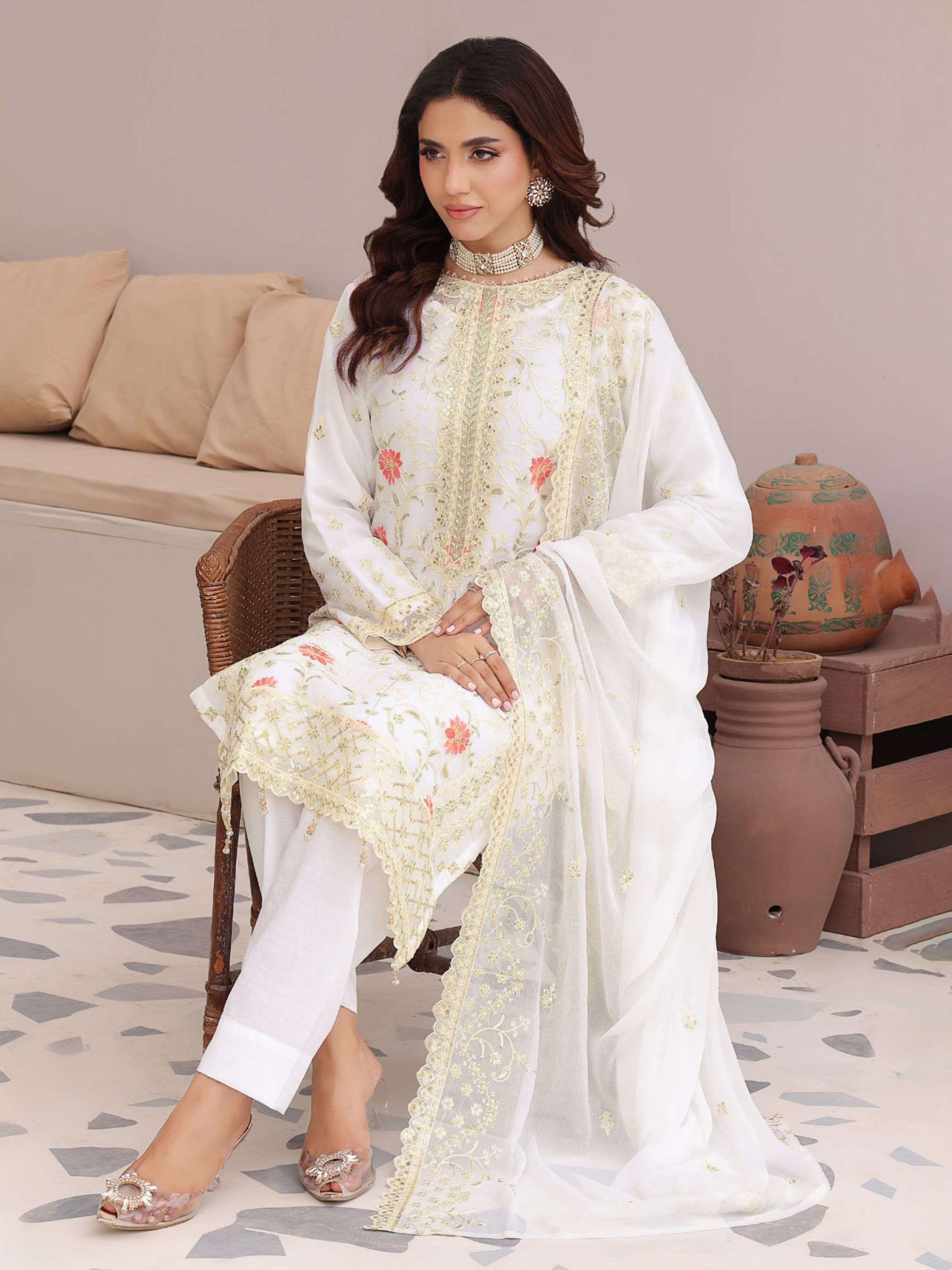 রয়্যাল অর্কিড লাক্সারি এমব্রয়ডারি শিফন থ্রি-পিস - সাদা