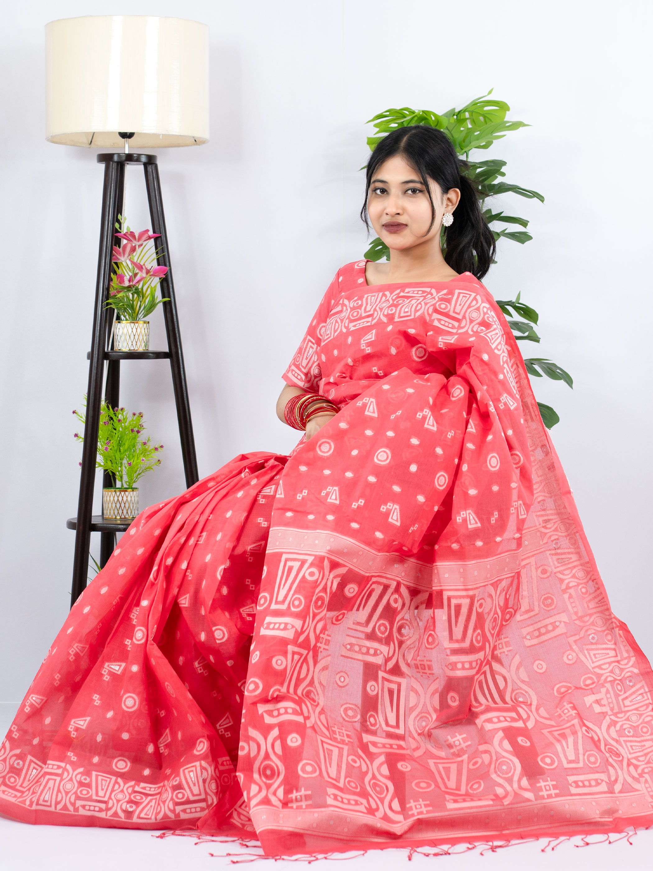 অরুণিমা প্রিমিয়াম সুতি তন্তুজ জামদানী – মিষ্টি রঙ