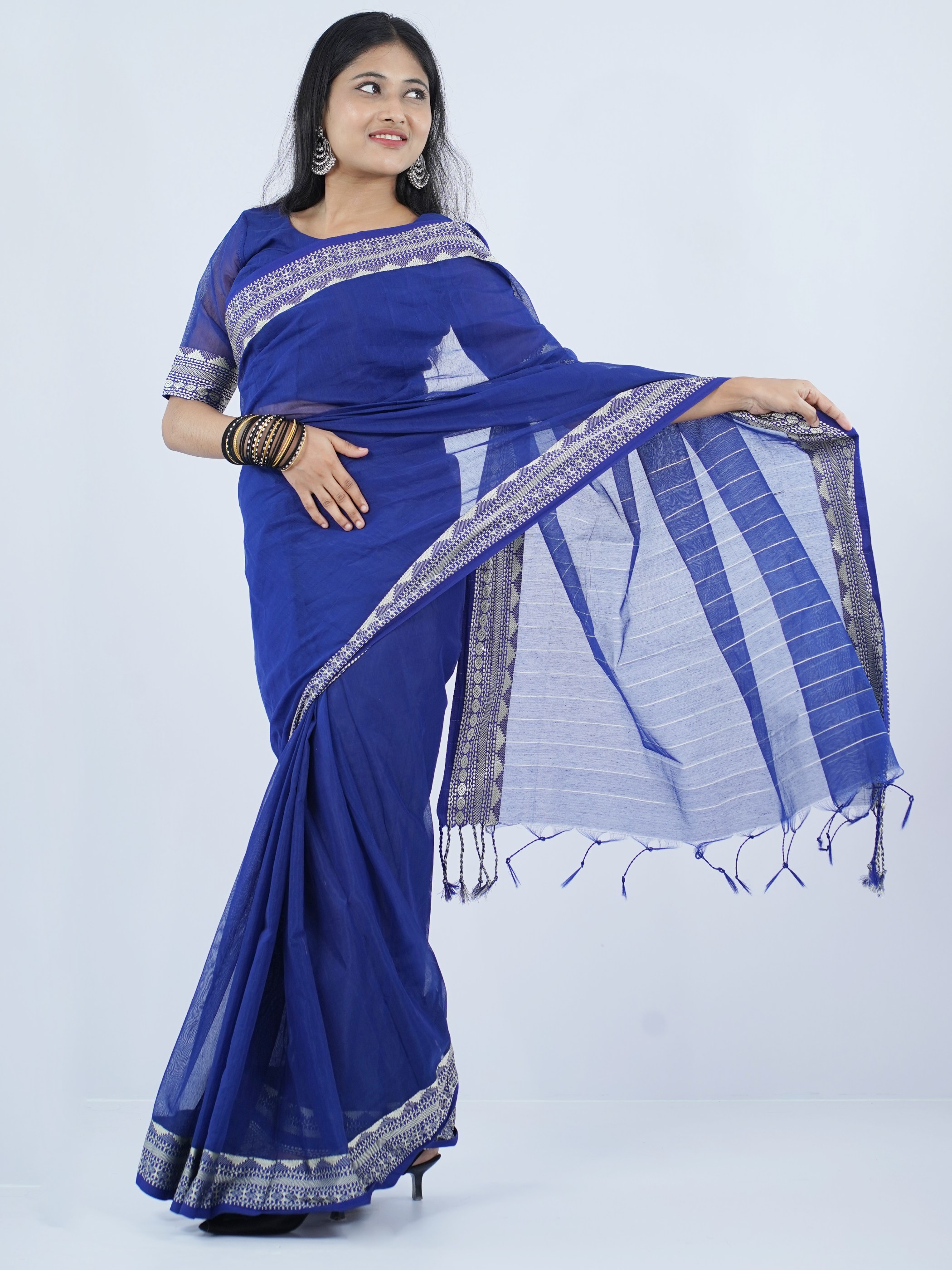 প্রভাতী প্রিমিয়াম প্লেইন হাফ সিল্ক – ব্লু & সিলভার